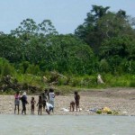 Indios überfallen Dorf in Perus Amazonas-Regenwald