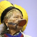 Raoni ruft in Europa zum Schutz des Regenwaldes und der Indios Amazoniens auf